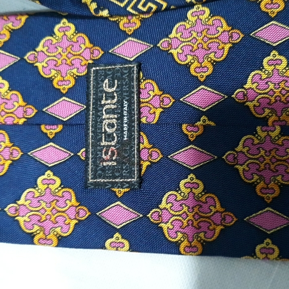 Istante Italian made silk pink and blue tie. 59 inches long. 4 inches wide - Picture 5 of 7